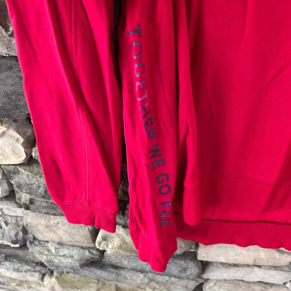 Peloton Crewneck - Picture 2 of 3